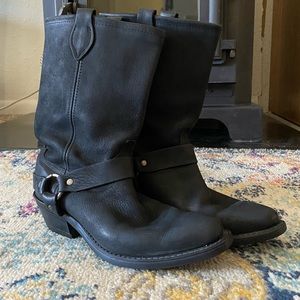Women’s motorcycle boots size 7.5